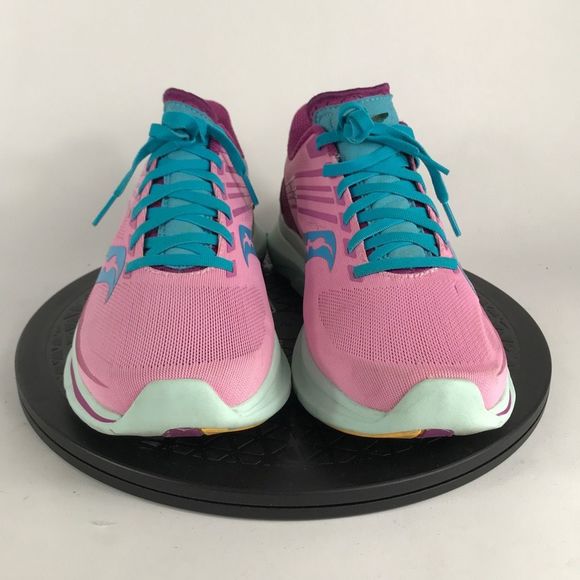 Saucony Kinvara 12 Pink Athletic Running Shoes S10619-26 Women’s Size 11 - Picture 2 of 12